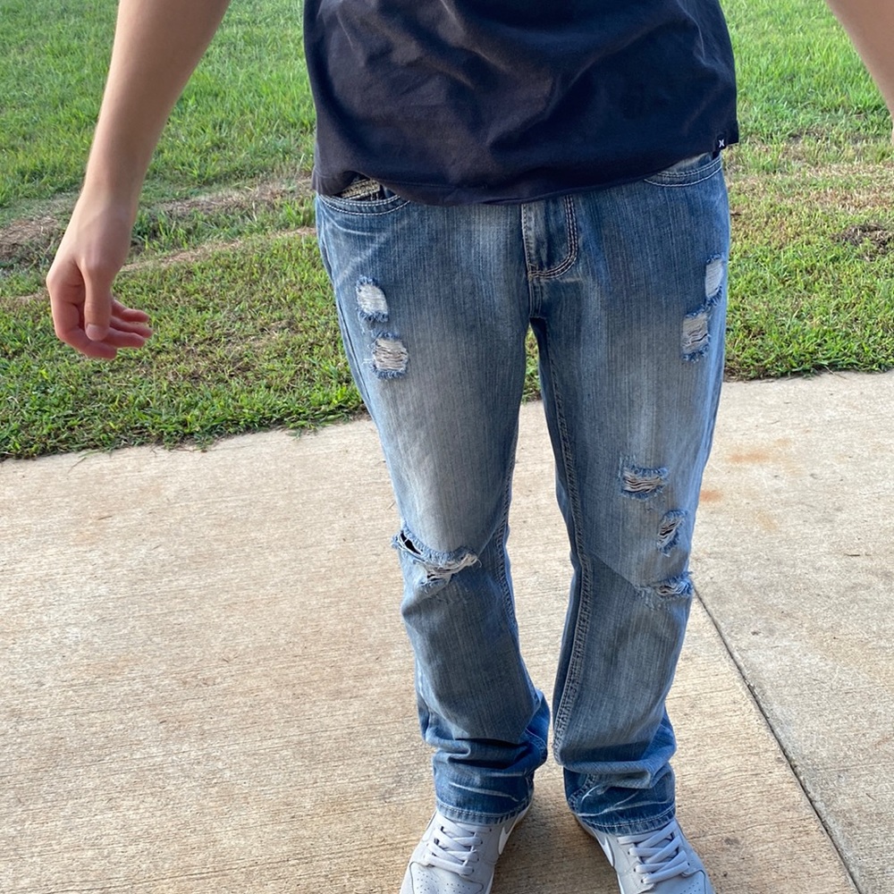 32/34